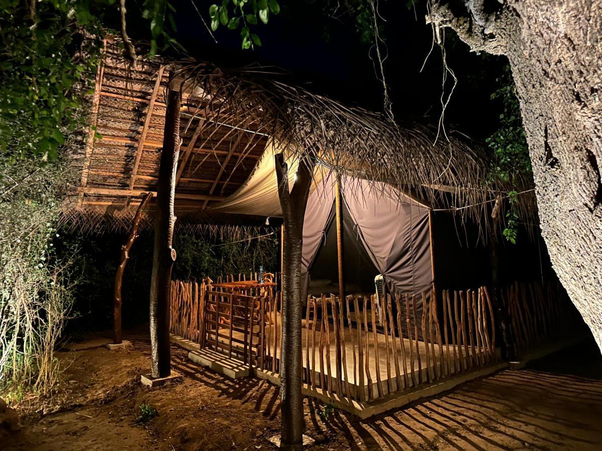 Ranakeliya Lodge - Yala Exteriör bild
